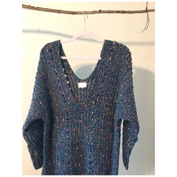 CHENILLE v-Neck sweater dress in indigo - Picture 9 of 10